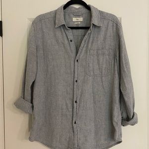 Aritzia TNA Flannel Button Up Long Sleeve Shirt